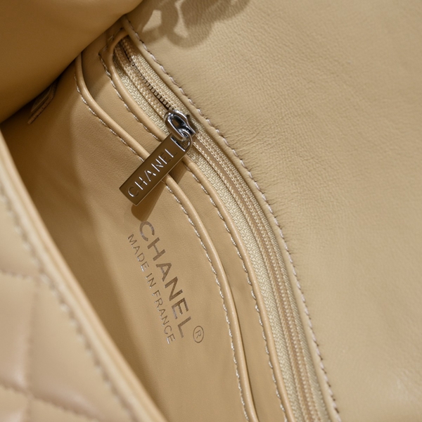 シャネルバッグ全体デザイン